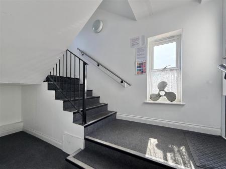 Communal Entrance Hall.jpg