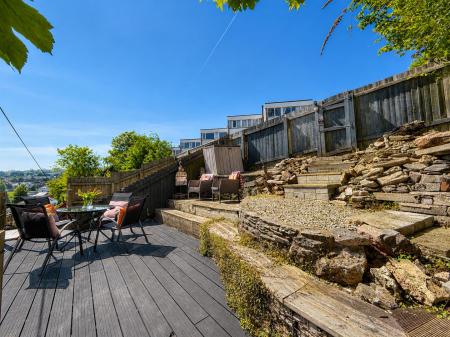 Deck Towards Rear Gate.png