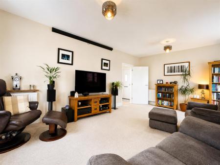 Lounge Towards Entrance Hall.png