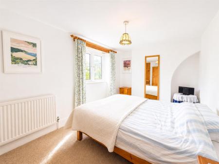Bedroom 2.png