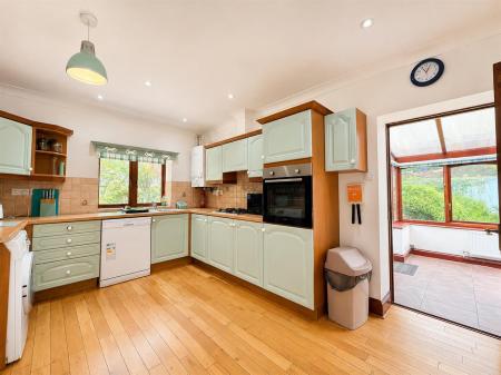 Kitchen..png