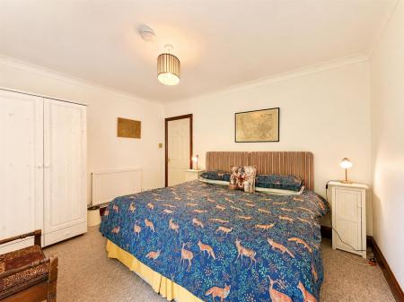 Bedroom 2.png