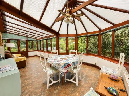 Conservatory Dining Room.png
