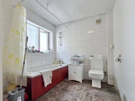 Bathroom.jpeg