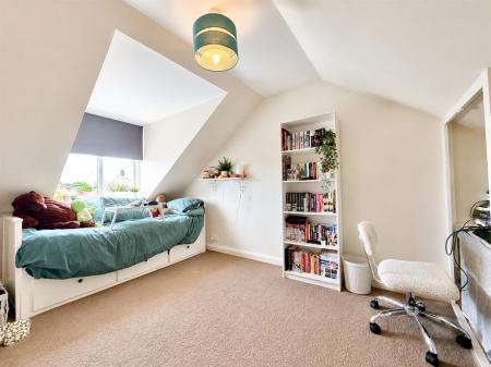 Bedroom 3.png