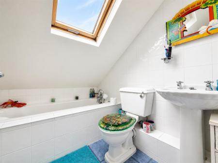 Upstairs Bathroom.png