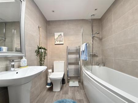 Bathroom.jpeg