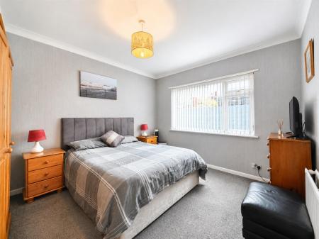 Bedroom 2.png