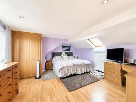 Bedroom 1.png