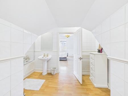 CAM04018G0-PR0447-ST