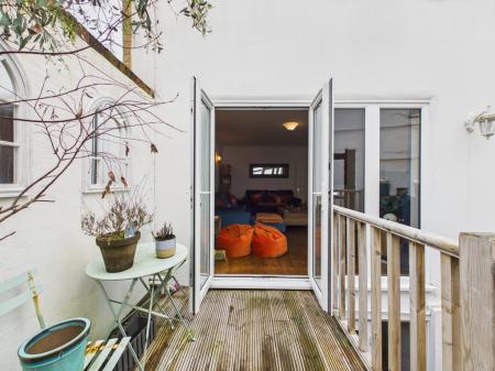 CAM04018G0-PR0447-ST