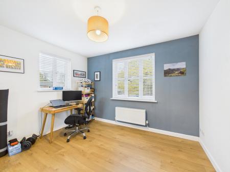 CAM04018G0-PR0396-ST