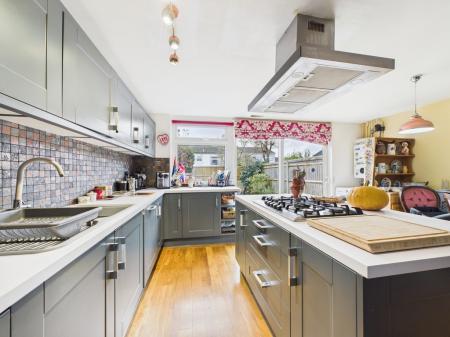 CAM04018G0-PR0392-ST