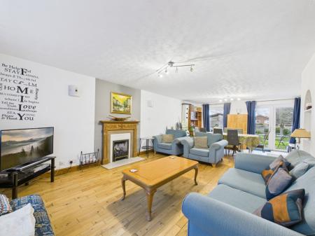 CAM04018G0-PR0400-ST