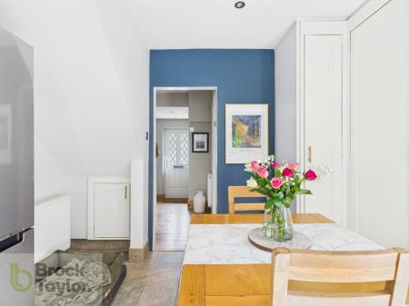 CAM02581G0-PR0131-ST