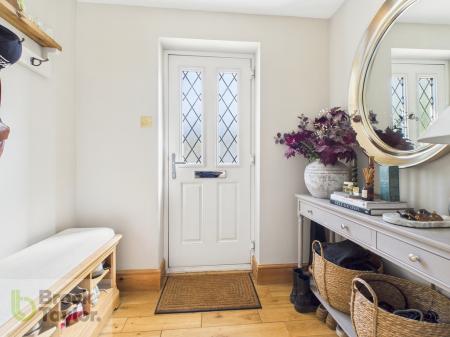 CAM02581G0-PR0131-ST