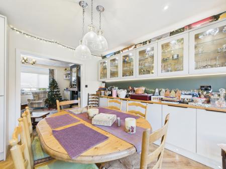 CAM04018G0-PR0409-ST