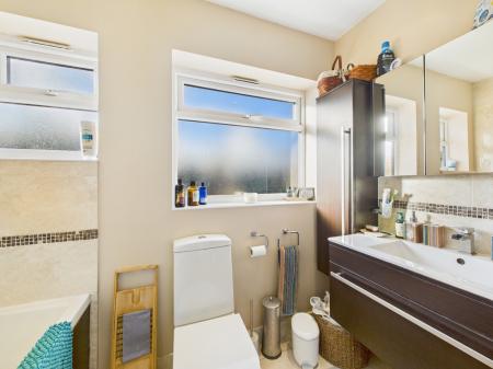 CAM04018G0-PR0409-ST