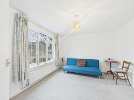 CAM04018G0-PR0416-ST