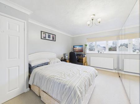 CAM04018G0-PR0415-ST