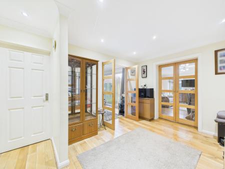 CAM04018G0-PR0415-ST