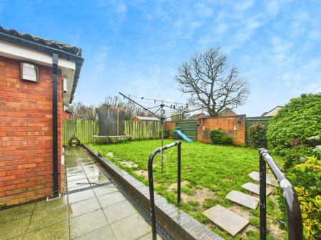 c0cccd0e-CAM04018G0-