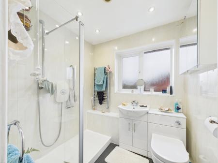 CAM04018G0-PR0415-ST