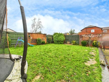 0206a3f3-CAM04018G0-