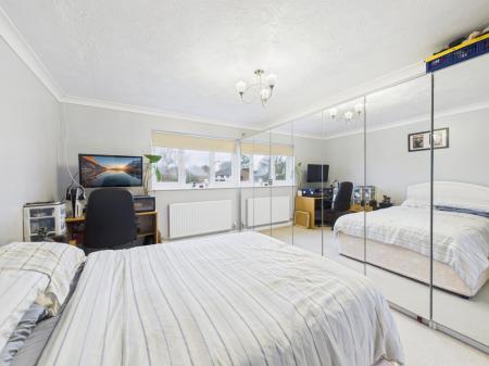 CAM04018G0-PR0415-ST