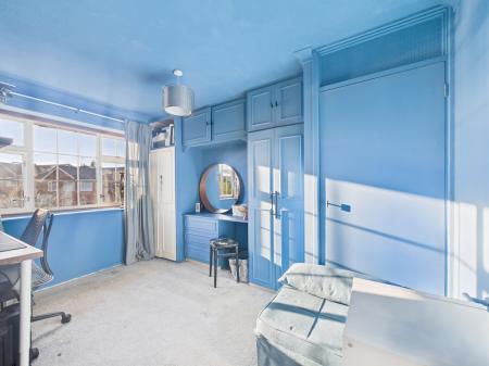 CAM04018G0-PR0417-ST