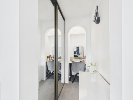 CAM04018G0-PR0419-ST