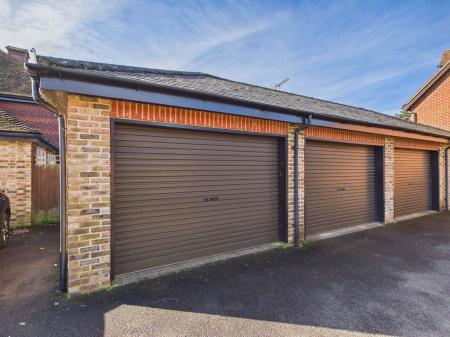 CAM04018G0-PR0455-ST