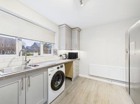 CAM04018G0-PR0424-ST