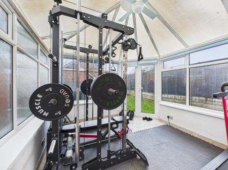 CAM04018G0-PR0424-ST