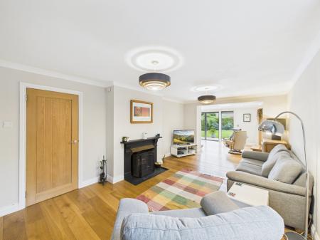 CAM04018G0-PR0426-ST