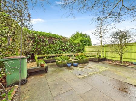 8cdb2ecd-CAM04018G0-