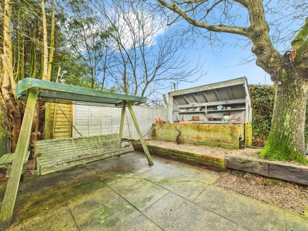 c4d1d1eb-CAM04018G0-