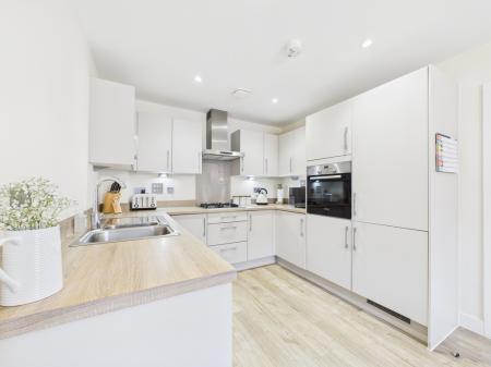 CAM04018G0-PR0431-ST