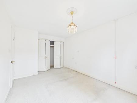 2151b327-CAM04018G0-