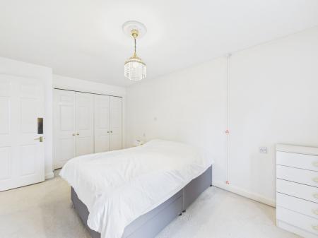 CAM04018G0-PR0427-ST