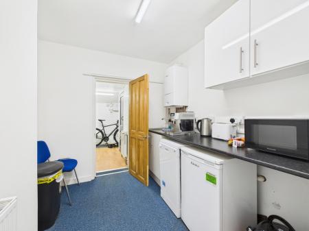 CAM04018G0-PR0413-ST