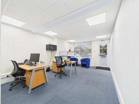 CAM04018G0-PR0413-ST