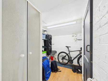 CAM04018G0-PR0413-ST