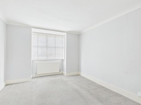 CAM04018G0-PR0441-ST