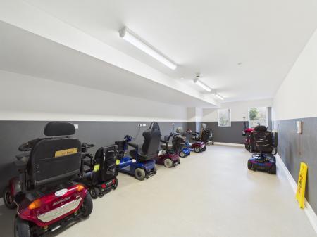 CAM04018G0-PR0438-ST