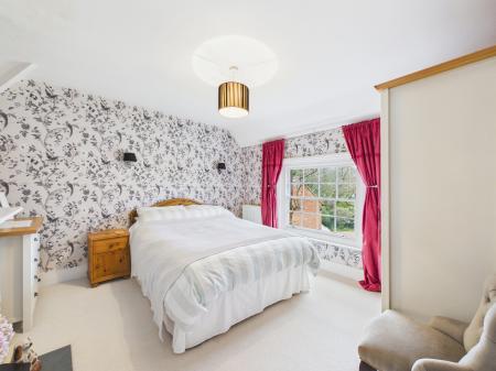 CAM04018G0-PR0443-ST