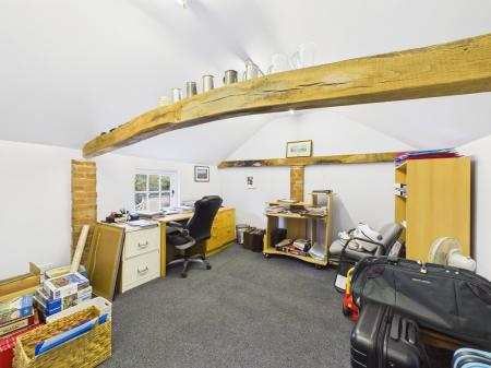 CAM04018G0-PR0443-ST