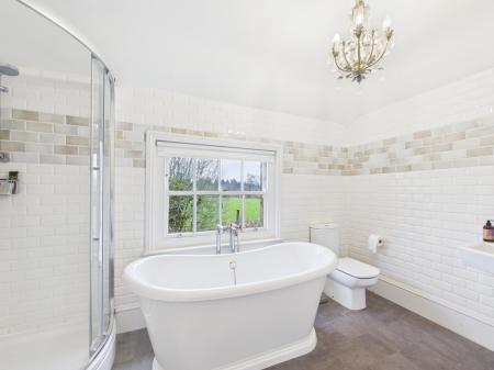 CAM04018G0-PR0443-ST