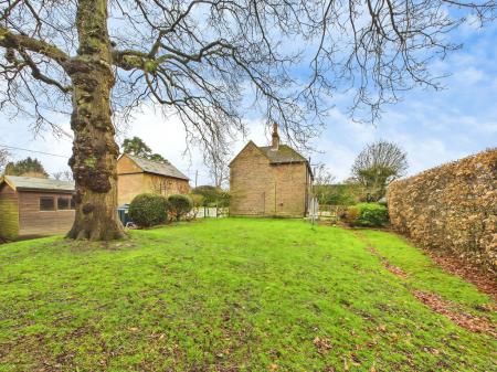 ac3a35d1-CAM04018G0-