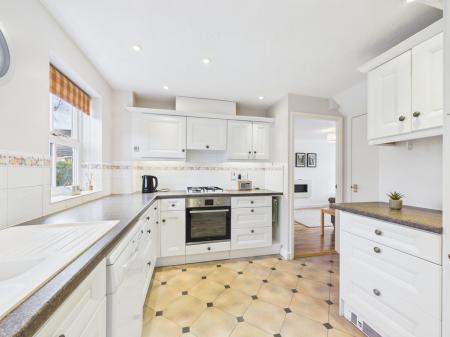 CAM04018G0-PR0439-ST